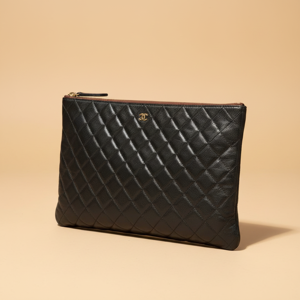 Chanel O-Case clutch