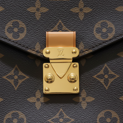 Louis Vuitton Pochette Métis