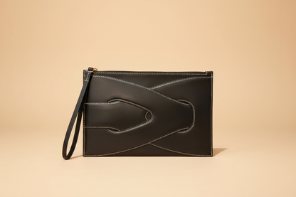 Polene clutch