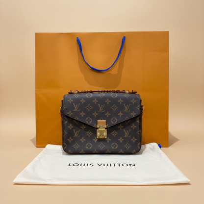 Louis Vuitton Pochette Métis